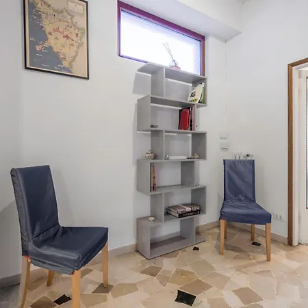 Romina Apartment, Florence, Campo Marte Daire *